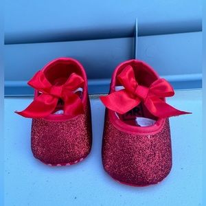 Red sparkly shoe soft bottom worn 1 time